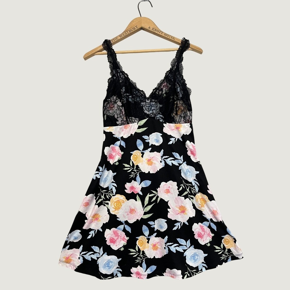 FN by Flora Nikrooz Women Black Floral Lace Bodice Chemise Nightgown Size Medium